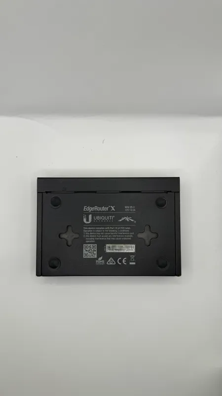 Ubiquiti EdgeRouter X (ER-X) 5-Port Gigabit Router — photo 2