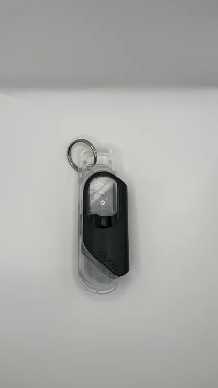 olloclip Clip-On Mobile Camera Lens with Keyring Case — photo 2