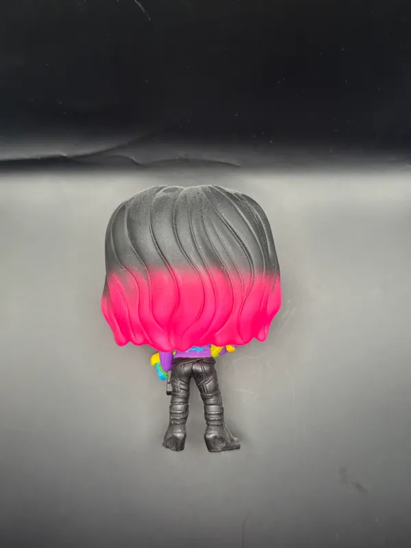 Funko Pop! Marvel Gamora (Black Light Edition) Vinyl Figure — photo 2