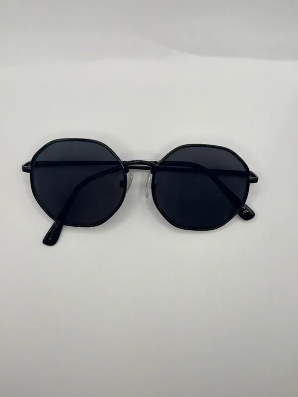 LV kids sunglasses